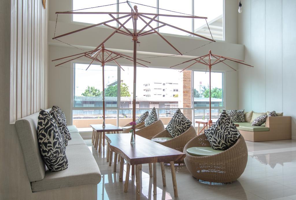 Prachuap Grand Hotel Прачуапкхирикхан Экстерьер фото
