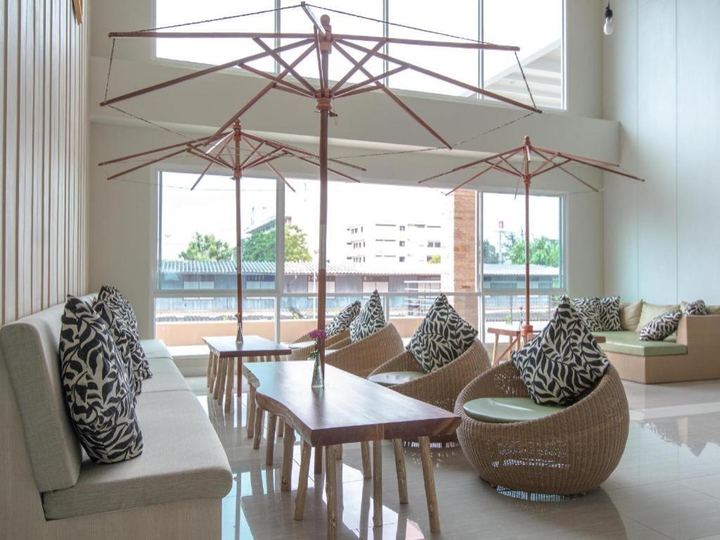 Prachuap Grand Hotel Прачуапкхирикхан Экстерьер фото